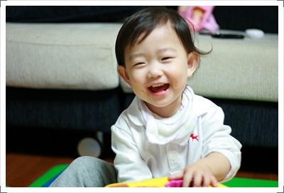 [김정화 교수의 엄마육아기]흥나고 정나는 윷놀이 
