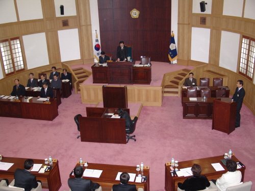 경산시의회 제110회 임시회 개원! 제2회 추경예산안 ..