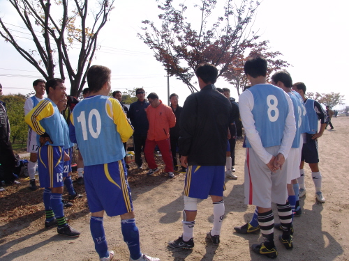 제7회 경산시장배 축구대회  8개 팀 160여명 참가,..