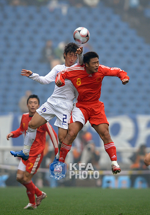 아쉬운 남북축구대결!  2008동아시아대회서 1-1 무..