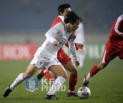 빨강+파랑=전쟁? “한·일전이다” 2008동아시아대회 ..