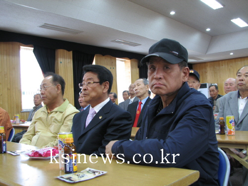 상이군경회 고령회원 경로행사경산지역 상이군경회원 50여..