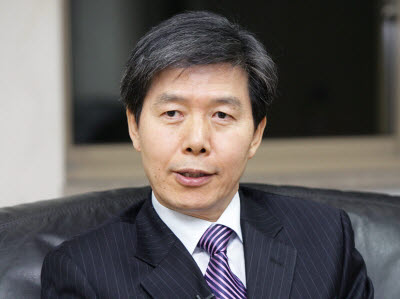 영남대 총장 이효수 교수 당선! 결선투표서 54.8%로..