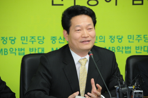 '고문치사, 보복적인 살인행위'노 전 대통령 영결식 후..