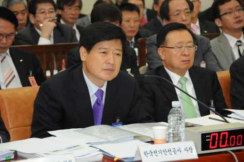 지역 공중파에 광고비 2억 지원 '논란' 임인배 한국전..