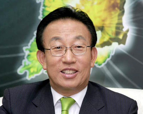 김관용 지사, 영대 총동창회장 연임! “모교와 지역발전..