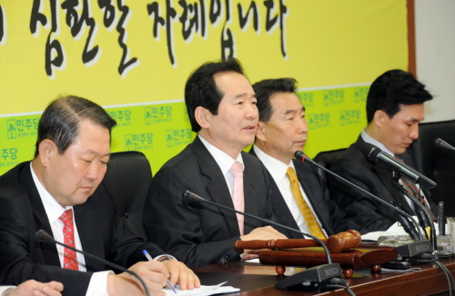 야당, 지방선거 후보 물색에 속도! 민주당 등 부산.경..