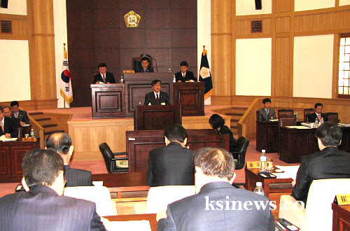 제130회 경산시의회 임시회 개회! 제5대 의회 마무리..