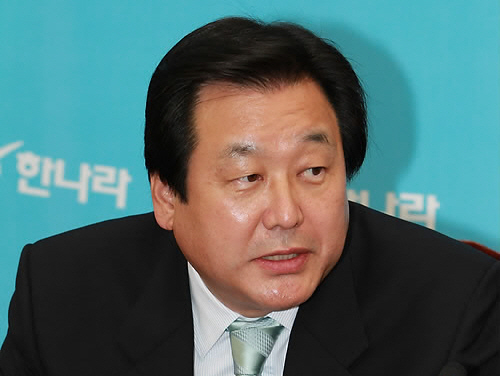 한나라당 원내대표에 김무성 의원! 정책위 의장에 고흥길..