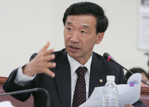 대경권 국회의원, 상임위 도전 경쟁! 김성조, 이인기 ..