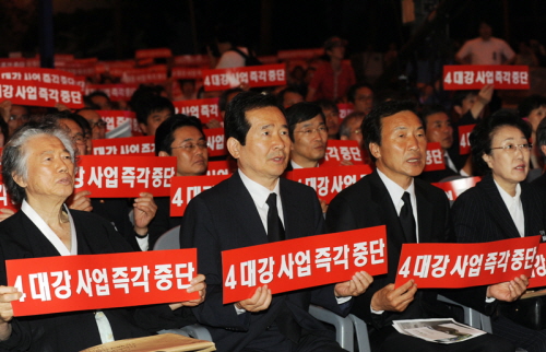 여전히 갈길 먼 6월 국회...8일 후반기 의장단 선출..