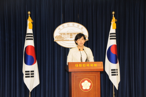 민노당 대표, SSM 사업조정제 비판 대기업들의 무차별..