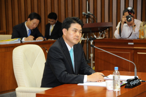 김태호, 신재민 인사청문회 격전 김태호 후보자 부인에 ..