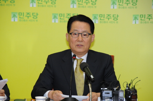 “안상수 대표, 초등학생이냐?” 민주당, 안상수·대통령..