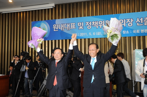 한나라당 원내대표에 황우여 의원정책위의장에 이주영 의원..