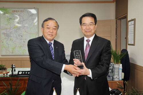 하시모토 日 죠요시장 경산 방문 자매결연 20주년 기념..