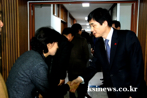 정병윤 권한대행, 새해 업무 시작 ‘일하는 직장분위기·..