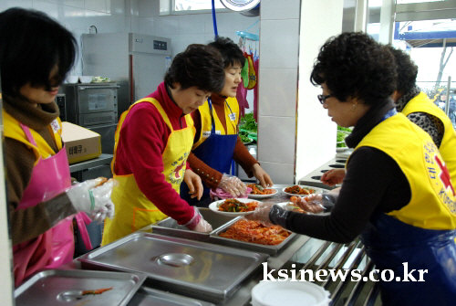 경산, 노인 무료급식 ‘경로식당’ 개소 백천사회복지관,..