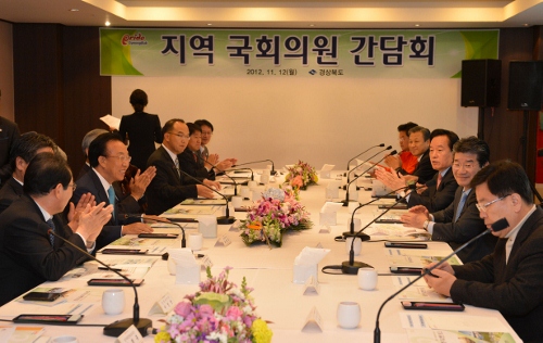 경북도·지역 국회의원 지역발전에‘以心傳心’경북도A..
