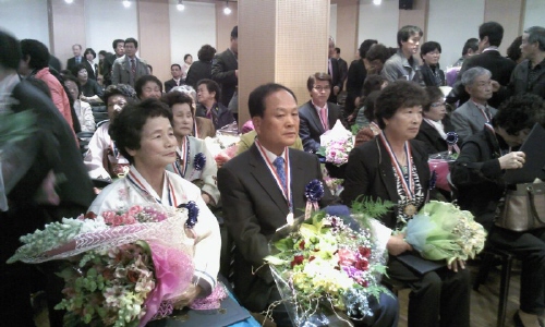 삼남동 조성주 씨, 보화상 수상 실직, 이혼 아픈 겪으..