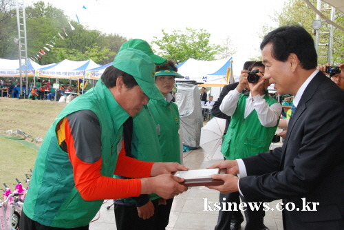 경산 새마을가족 한 자리서 친목 다져 새마을의 날 기념..