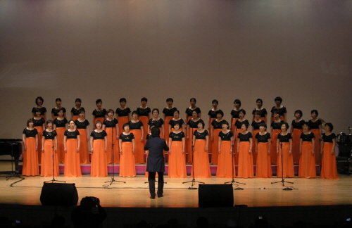 ‘음악과 함께 떠나는 봄 나들이’ 시민회관, 2013년..