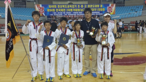 압량초 태권도부 도교육감기 ‘획득’ 금2·은2·동1로 ..