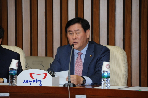 “野 발목잡기 국민심판 받을 것” 최경환 원내대표 국회..