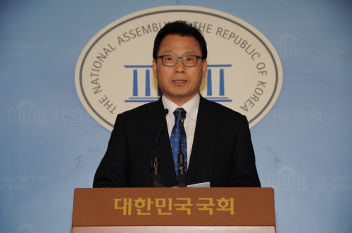 새정치 “국무총리 사퇴는 국면전환용!” 상처받은 민심,..