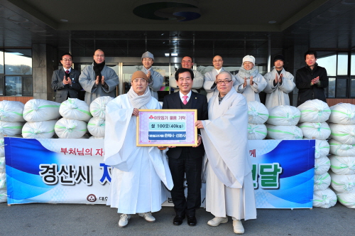 은해사·선본사, 자비나눔의 쌀 기탁! 불자들 시주한 공..