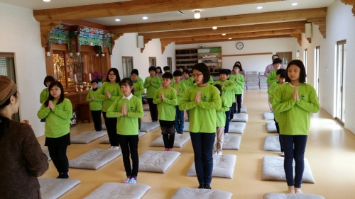 경산 드림스타트, 템플스테이 캠프 사찰 예절 배우며 긍..