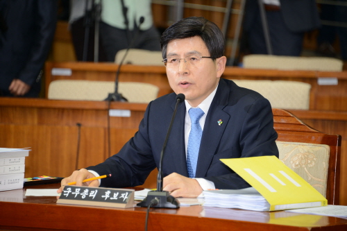 황교안 총리 후보 임명동의안 가결! 무기명 투표 찬성 ..