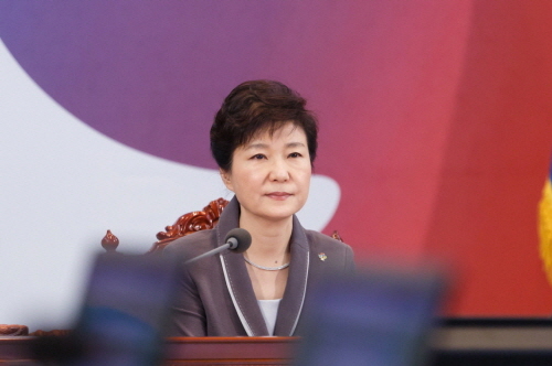 박 대통령, 국회법 재의요구안 거부 '3권 분립 원칙을..