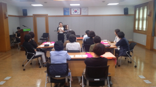 DGB대구은행 ‘이미지업 메이킹’ 교육 시청 여성 공무..