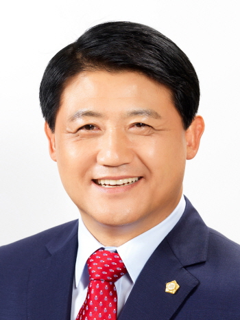 [시의회 동정]이천수 의장, 전국 탁구동호인 격려