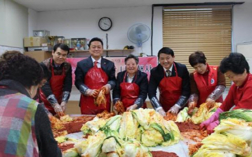 취약 장애인 위한 ‘김장김치 나눔’ 경산지체장애인협회,..