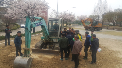 용성면, 이장 대상 굴삭기 교육 ‘눈길’ 굴삭기 임대 ..