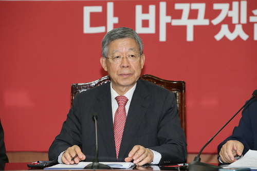 “국민께 심려 끼쳐 죄송” 새누리당 김희옥 비대위원장,..