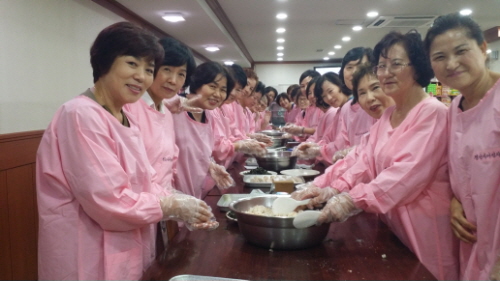 경산여협, 을지훈련 주먹밥 만들기 여성회원들 훈련 참관..