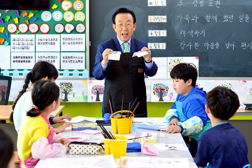 도민과 국민은 참으로 현명합니다! [인터뷰]김관용 경상..