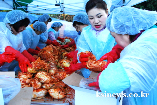 경산시새마을회, 사랑의 김장나눔 김장김치 2,500포기..