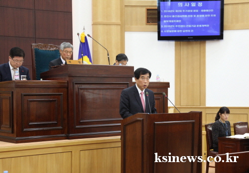 “학교급식 지원, 내년부터 확대할 것” [시정질문에 대..