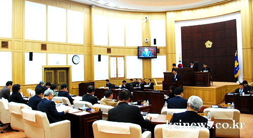 경산시의회, 내년도 예산안 심사 제190회 정례회 개회..