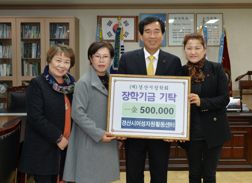 여성자원활동센터, 올해도 어김없이~ 베푸리 나눔장터 수..