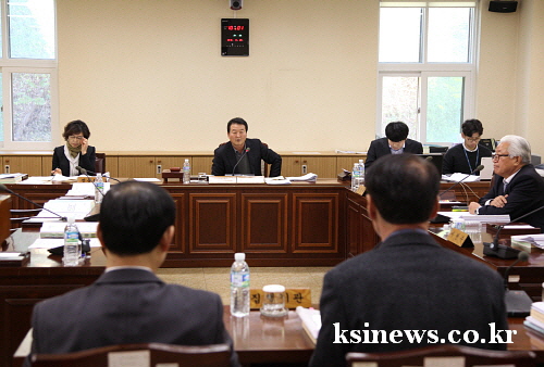 경산시 본예산 “삭감된 항목은??” 걷기대회·콜센터 예..
