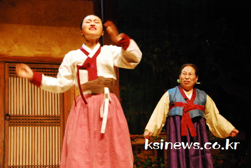[포토뉴스] 시립극단 창단공연 ‘맹진사댁 경사’