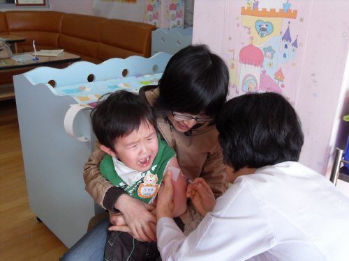 어린이 인플루엔자 예방접종 실시