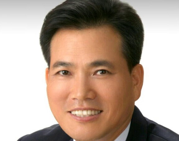 “불법선거여론조사, 즉각 사과하라”