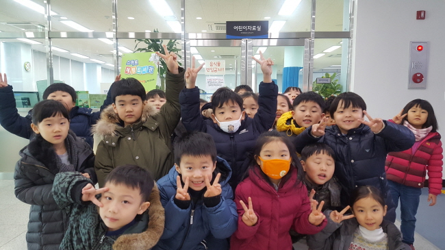 시립장산도서관 “이용객 6만명 넘었다”