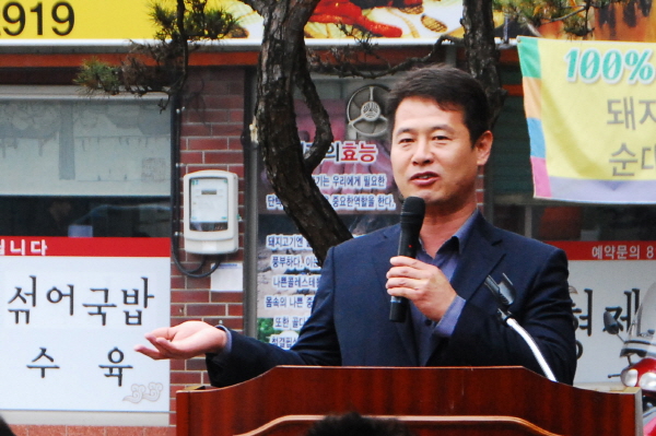안주현 시의원, 무소속 출마 선언